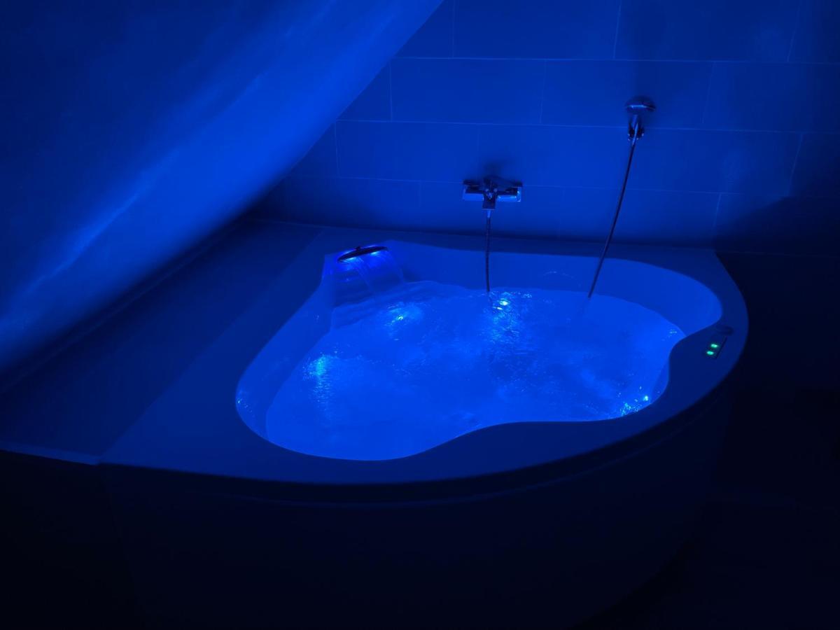 Le Nid D'Amour 2Pers / Wifi / Sauna Houssen Zewnętrze zdjęcie