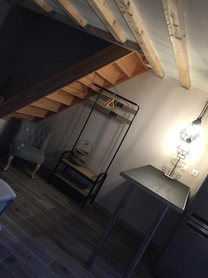 Le Nid D'Amour 2Pers / Wifi / Sauna Houssen Zewnętrze zdjęcie
